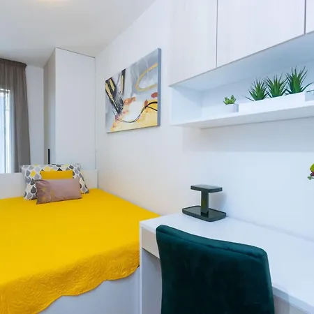 شقة Two Bedroom سبليت