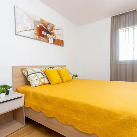 Two Bedroom Apartman *